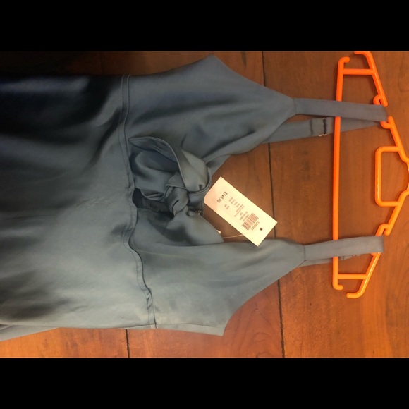 Blue silky slip dress with keyhole - Picture 1 of 5